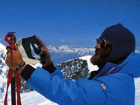 
Nazir Sabir With The Pakistani Flag On Broad Peak Summit August 2, 1982 With K2 In Background - All Fourteen 8000ers (Reinhold Messner) book
